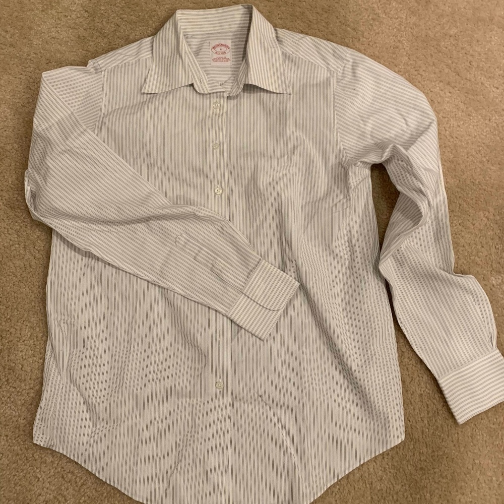 NWOT Brooks Brothers non-iron white stripe shirt 6